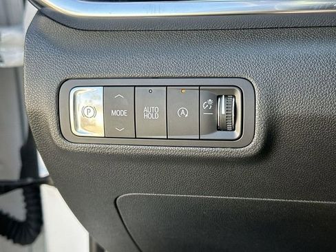 Used 2026 GMC Terrain Elevation w/ Black Edition image 17