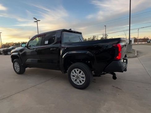 New 2026 Toyota Tacoma SR image 4