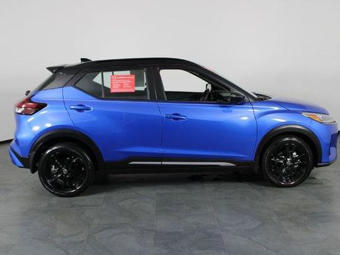 Certified 2024 Nissan Kicks SR FWD image 12