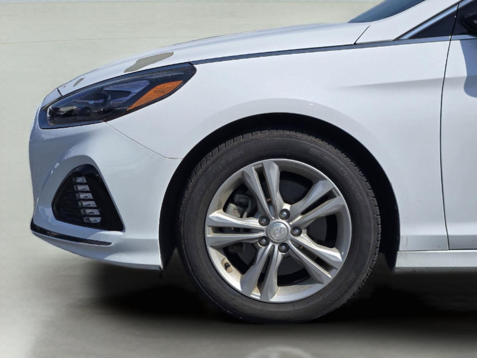 Used 2018 Hyundai Sonata Limited FWD image 8