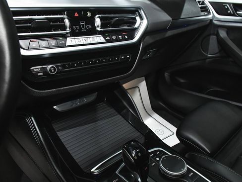 Used 2025 BMW X4 xDrive30i image 45