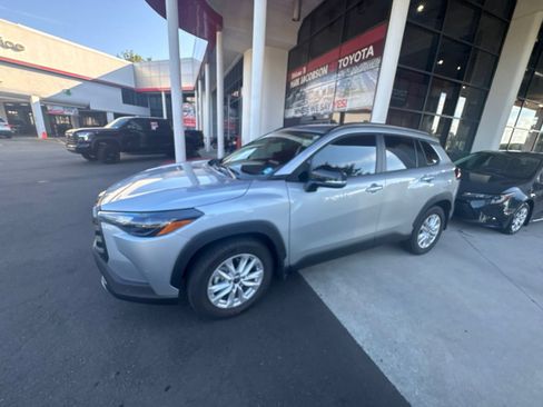 Used 2026 Toyota Corolla Cross LE FWD image 21