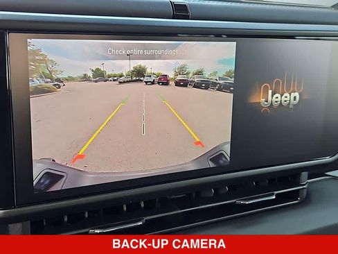 New 2026 Jeep Gladiator Sport AWD/4WD image 29