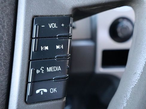 Used 2010 Ford F150 XLT image 30