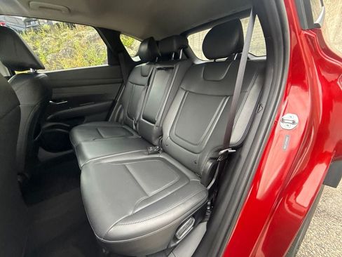 Used 2025 Hyundai Tucson SEL AWD/4WD image 19