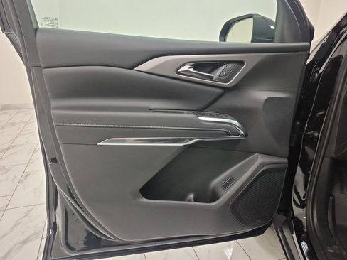 New 2026 Chevrolet Traverse LT w/ Midnight/Sport Edition image 23