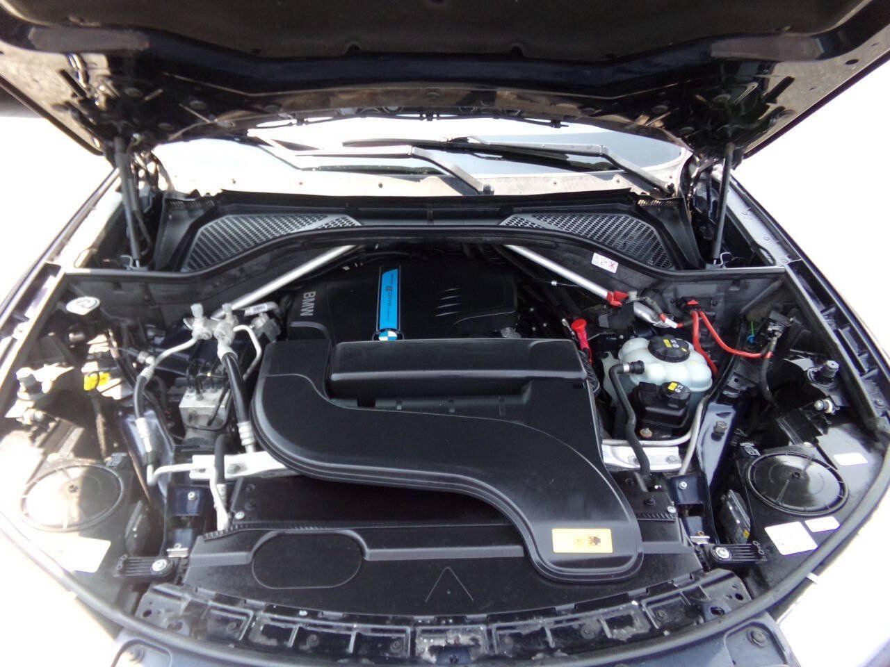 Used 2017 BMW X5 xDrive40e AWD/4WD image 34