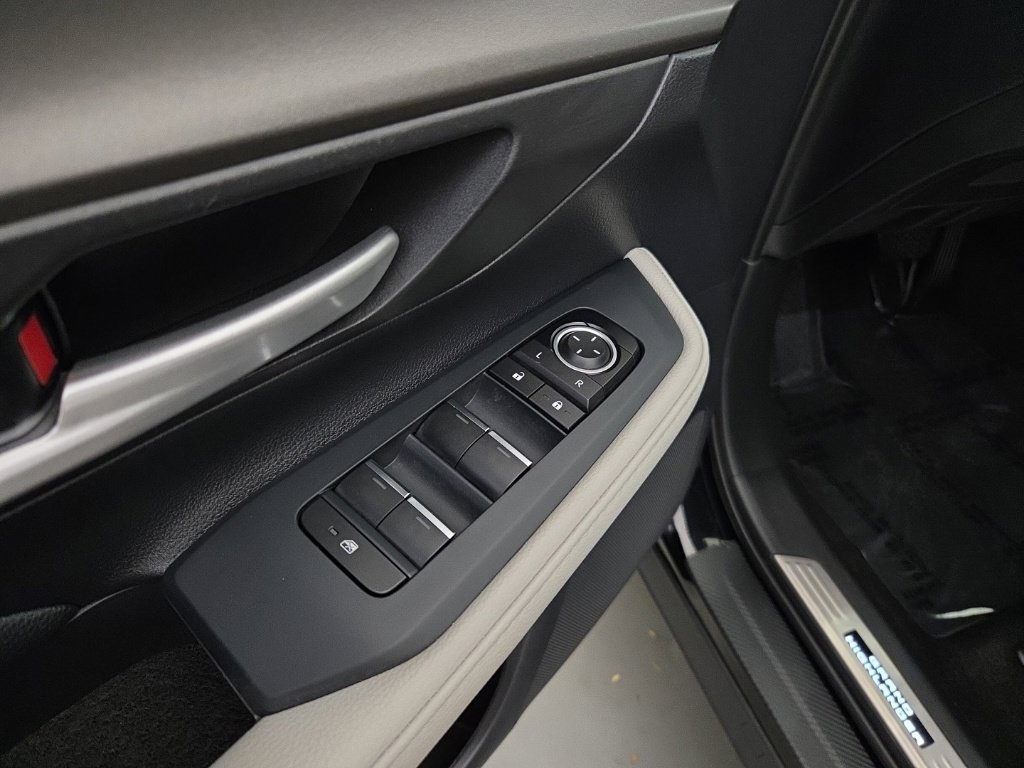 Used 2026 Toyota Grand Highlander AWD Hybrid image 28