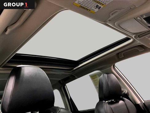 Used 2023 Subaru Forester Limited AWD/4WD image 14