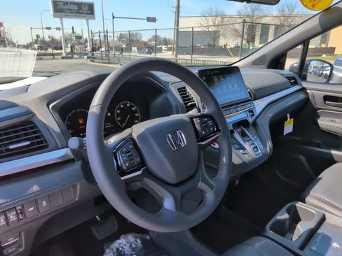 New 2026 Honda Odyssey Sport-L image 32
