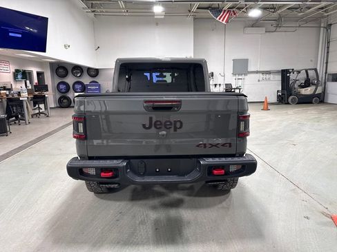 Used 2020 Jeep Gladiator Rubicon image 9
