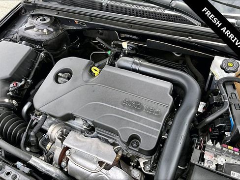 Used 2023 Chevrolet Malibu LT image 30