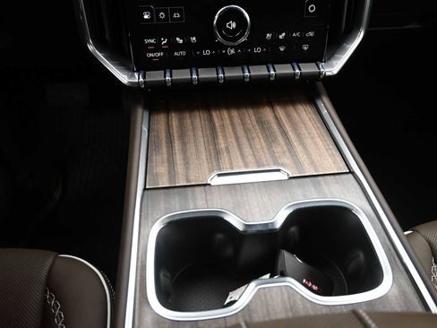 New 2026 GMC Acadia Denali Ultimate w/ LPO, Floor Liner Package image 23