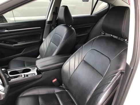 Used 2023 Nissan Altima 2.5 SR image 5