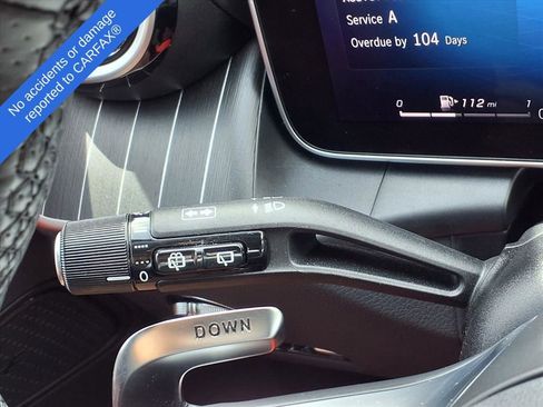 Used 2024 Mercedes-Benz GLC 43 AMG 4MATIC image 23