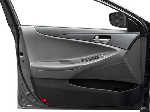 Used 2012 Hyundai Sonata GLS FWD image 14