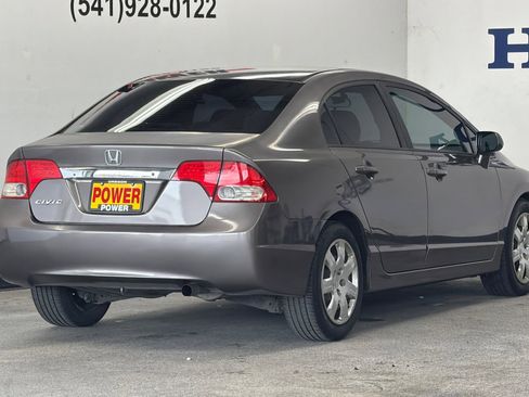 Used 2010 Honda Civic LX image 3