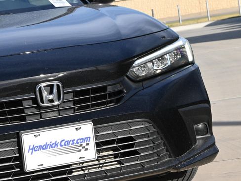 Used 2024 Honda Civic EX image 7