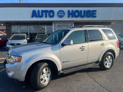Used 2011 Ford Escape Limited AWD/4WD image 1