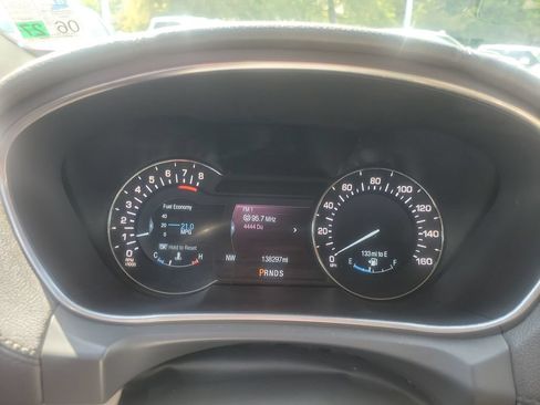Used 2016 Lincoln MKX Reserve w/ Technology Package FWD image 21