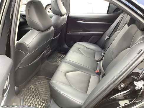 Used 2023 Toyota Camry XLE w/ Navigation Package FWD image 8