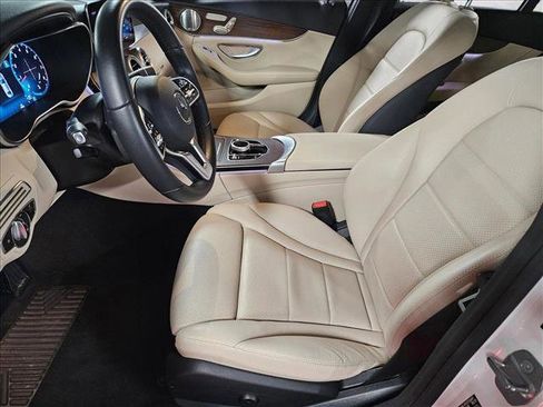 Used 2021 Mercedes-Benz C 300 Sedan image 16