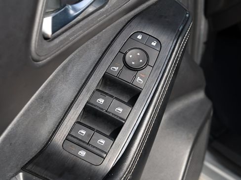 Used 2024 Nissan Rogue SV FWD image 26