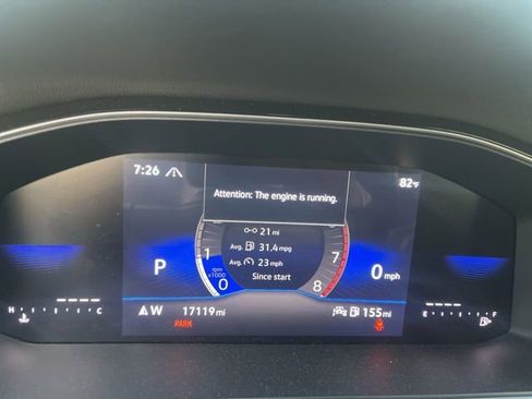 Used 2025 Volkswagen Jetta Sport image 12