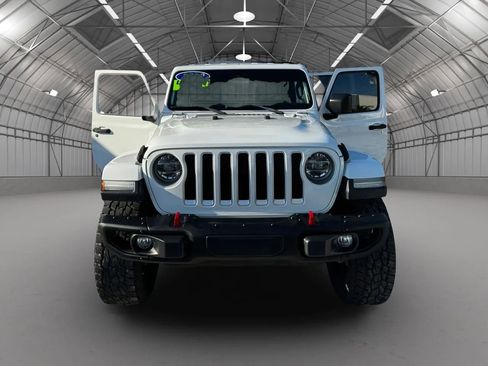 Used 2020 Jeep Wrangler Unlimited Sahara AWD/4WD image 39