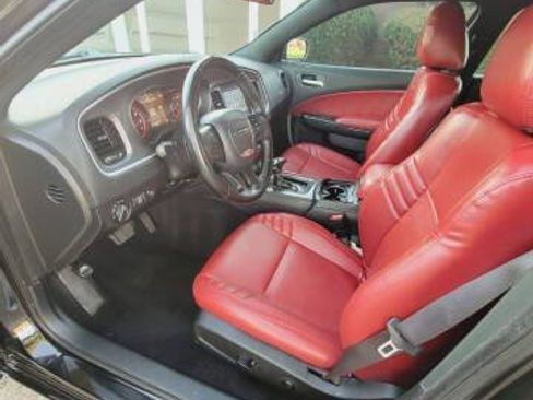 Used 2022 Dodge Charger Scat Pack RWD image 5