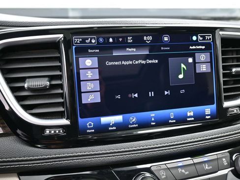 Used 2023 Chrysler Pacifica Limited image 35