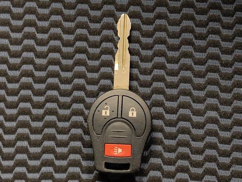 Used 2016 Nissan Versa Note SV FWD image 32