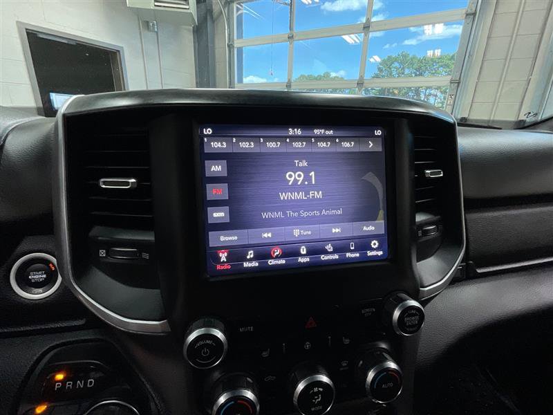 Used 2019 RAM 1500 Big Horn AWD/4WD image 19