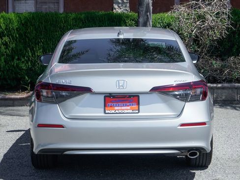 Used 2025 Honda Civic Sport image 7