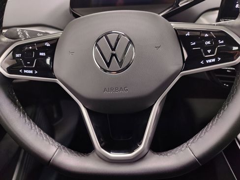 Used 2023 Volkswagen ID.4 Pro S Plus image 30