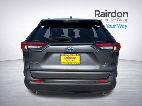 Used 2024 Toyota RAV4 LE image 7