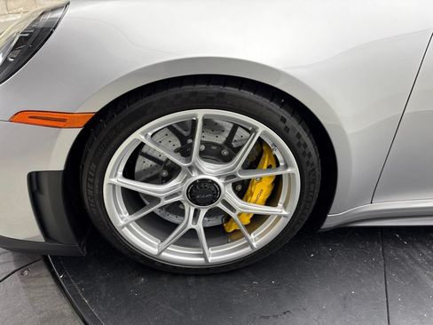 Certified 2026 Porsche 911 GT3 RWD image 14