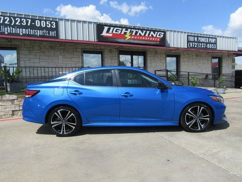 Used 2020 Nissan Sentra SR FWD image 5