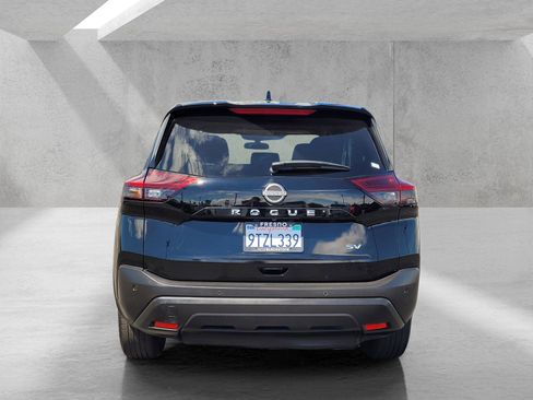 Used 2023 Nissan Rogue SV FWD image 5