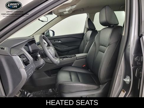 Used 2026 Nissan Rogue SL AWD/4WD image 13