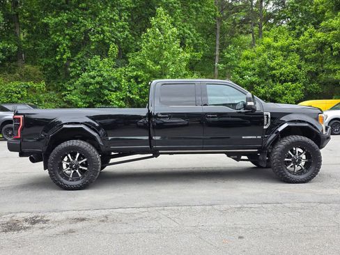 Used 2019 Ford F350 Platinum w/ Platinum Ultimate Package AWD/4WD image 8