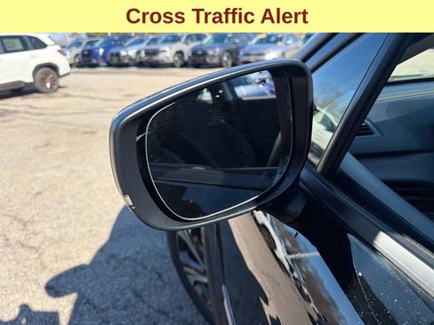 Certified 2025 Subaru Crosstrek 2.0i Premium image 7