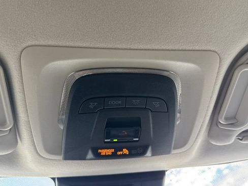 Used 2024 Toyota Corolla LE FWD image 27