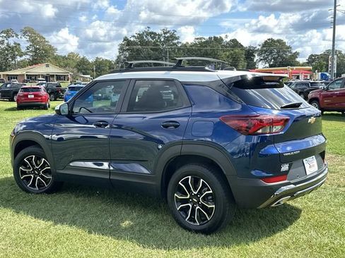 Used 2023 Chevrolet TrailBlazer ACTIV w/ Convenience Package image 14