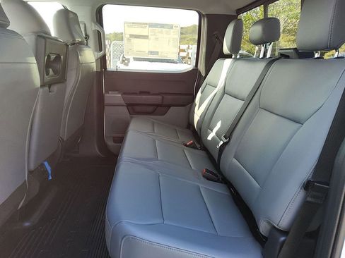 New 2026 Ford F450 XL w/ XL Chrome Package image 14