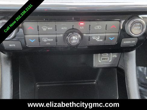Used 2022 Jeep Compass Limited AWD/4WD image 14