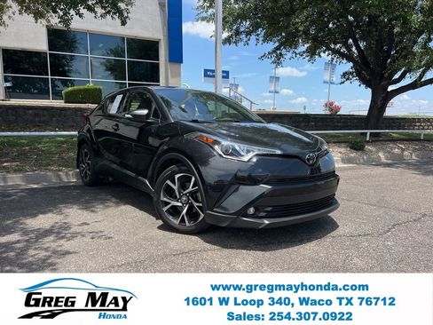 Used 2019 Toyota C-HR Limited FWD image 1