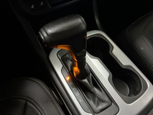 Used 2021 Chevrolet Colorado ZR2 AWD/4WD image 18