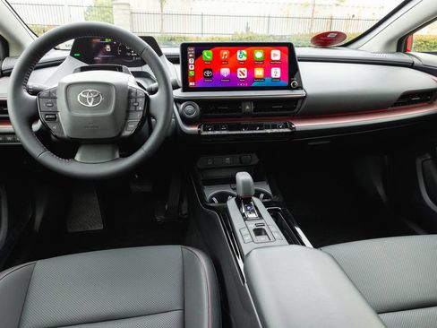 New 2026 Toyota Prius Plug-In Hybrid FWD image 13