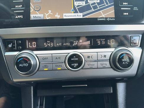 Used 2017 Subaru Outback 3.6R Limited AWD/4WD image 11